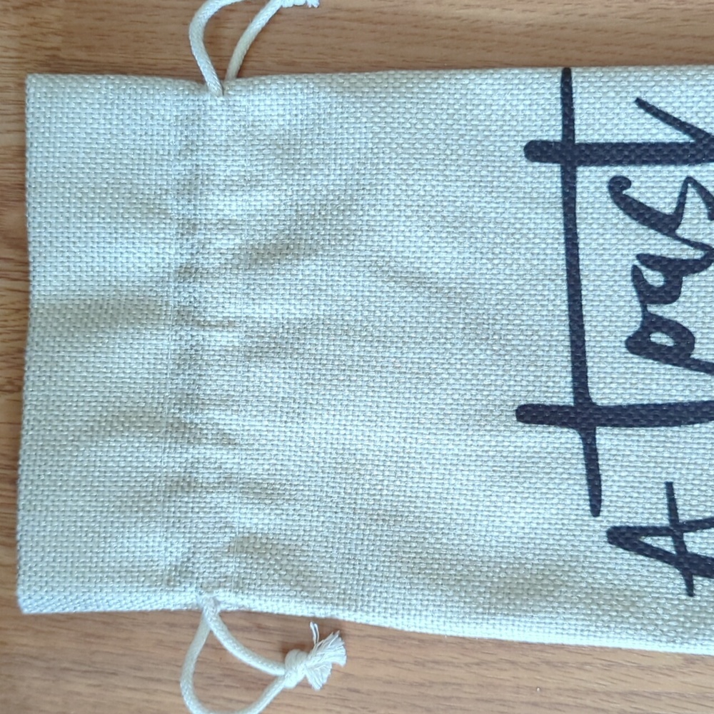 Canvas Wine Gift Bag- A Toast for the Host - Picture 3 of 3